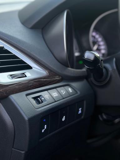 Hyundai Santa Fe 2018 - Thumbnail 9