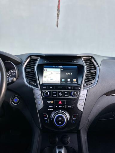 Hyundai Santa Fe 2018 - Thumbnail 13