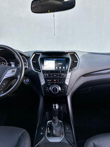 Hyundai Santa Fe 2018 - Thumbnail 14