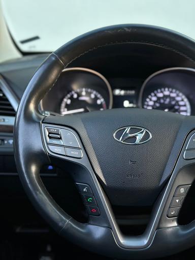 Hyundai Santa Fe 2018 - Thumbnail 18