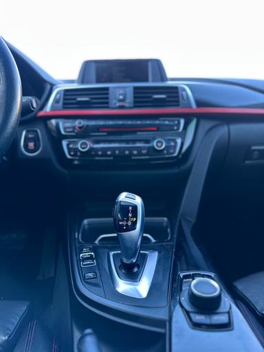 BMW 3 Series 2016 - Thumbnail 12