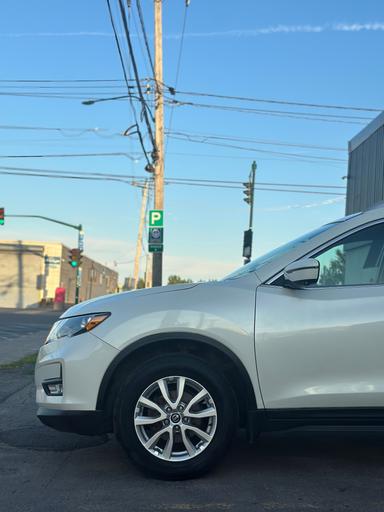 Nissan Rogue 2017 - Thumbnail 2