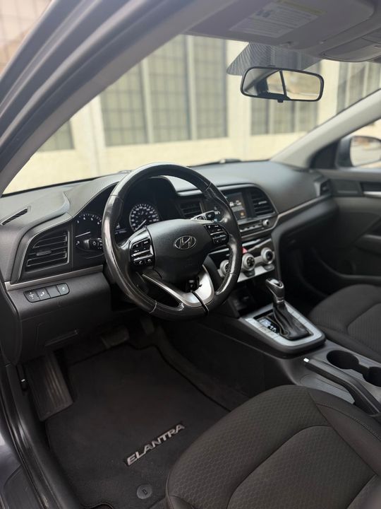 Hyundai Elantra 2020 - Image 9