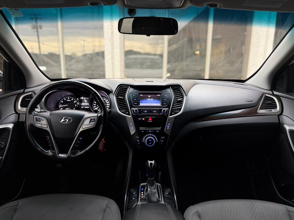 Hyundai Santa Fe Sport 2017 - Image 12