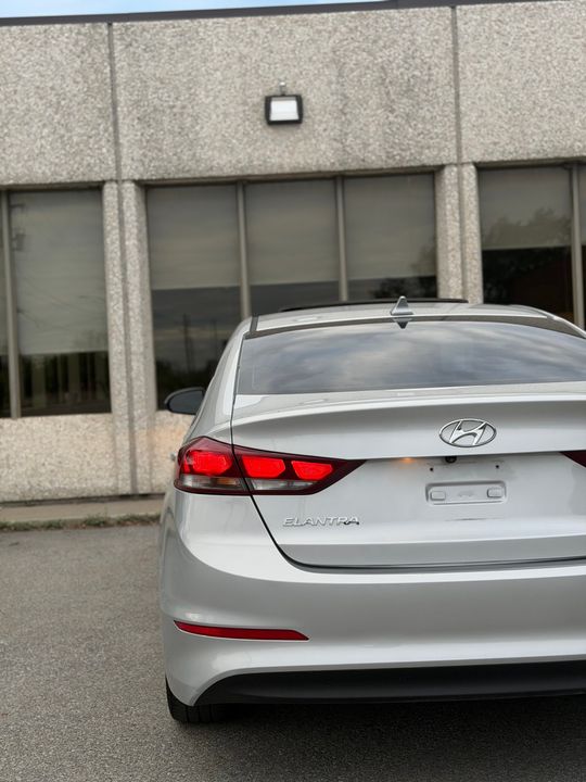 Hyundai Elantra 2018 - Image 7