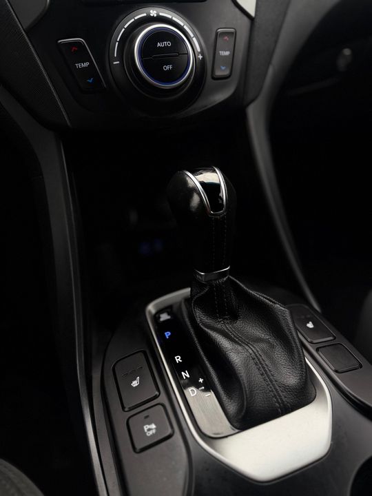 Hyundai Santa Fe Sport 2017 - Image 14