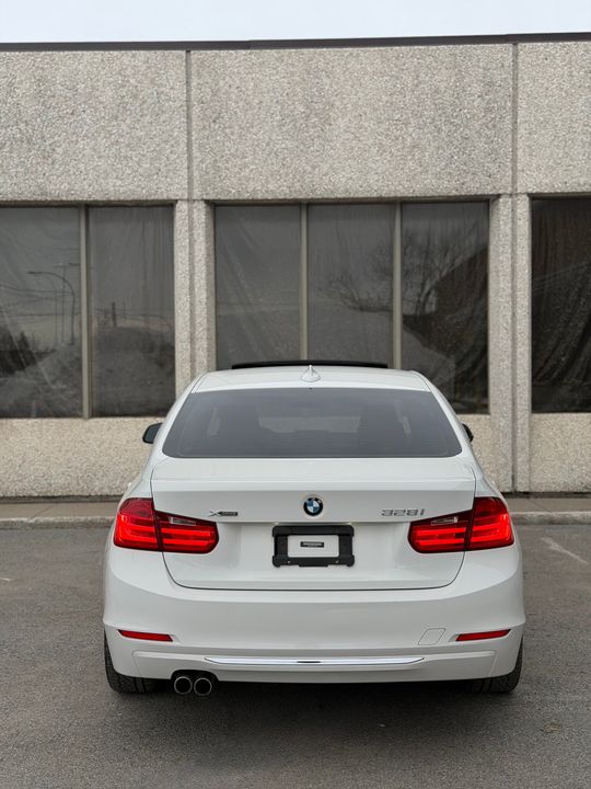 BMW 328i 2013 - Image 6