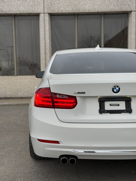 BMW 328i 2013 - Image 7