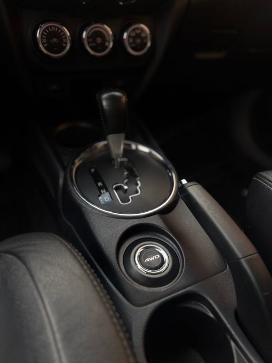 Mitsubishi RVR 2016 - Image 16