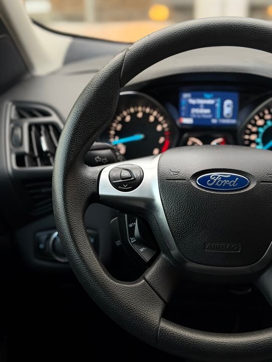 Ford Escape 2014 - Image 15