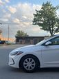 Hyundai Elantra 2018 - Thumbnail 3